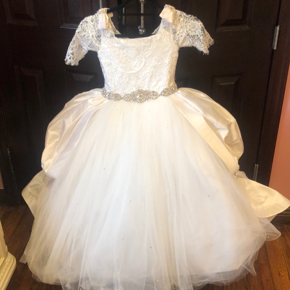Girls communion dress